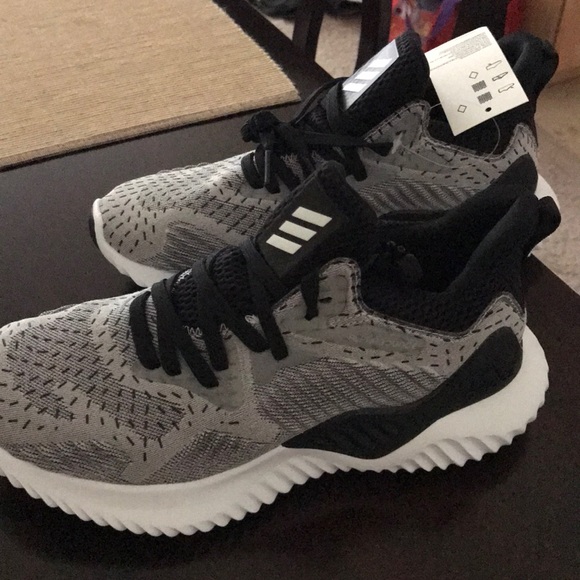 adidas youth alphabounce